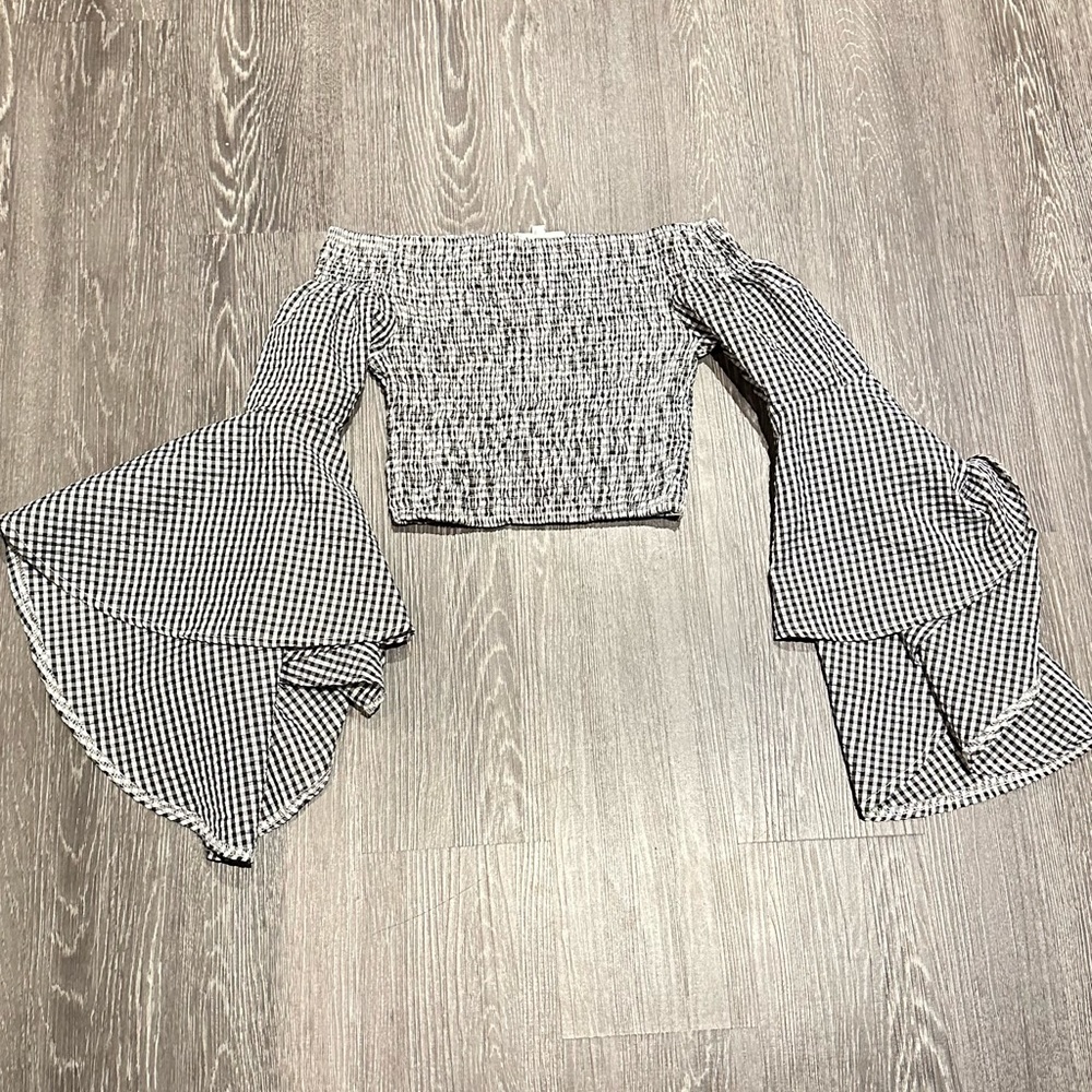 LF brand Cropped gingham top size small